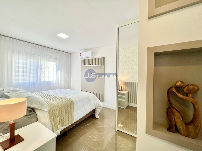 EXCELENTE APARTAMENTO: 3ª foto da galeria de imagens do imóvel