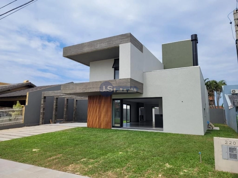 EXCELENTE SOBRADO PROXIMO AO MAR: 2ª foto da galeria de imagens do imóvel