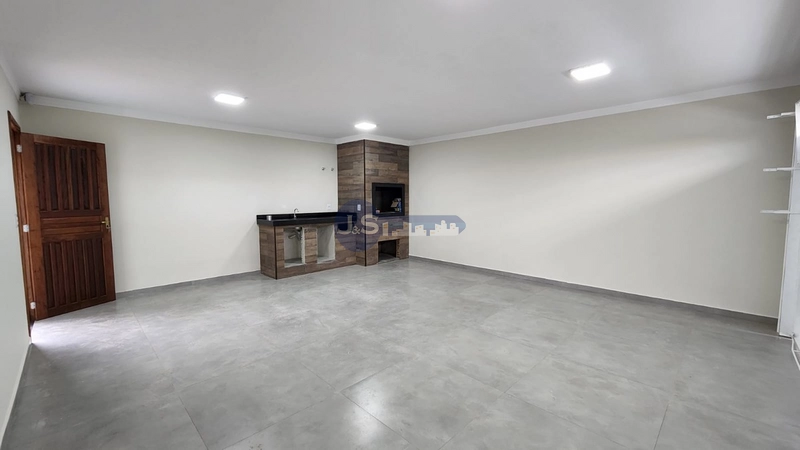 EXCELENTE CASA PROXIMA AO MAR: 9ª foto da galeria de imagens do imóvel