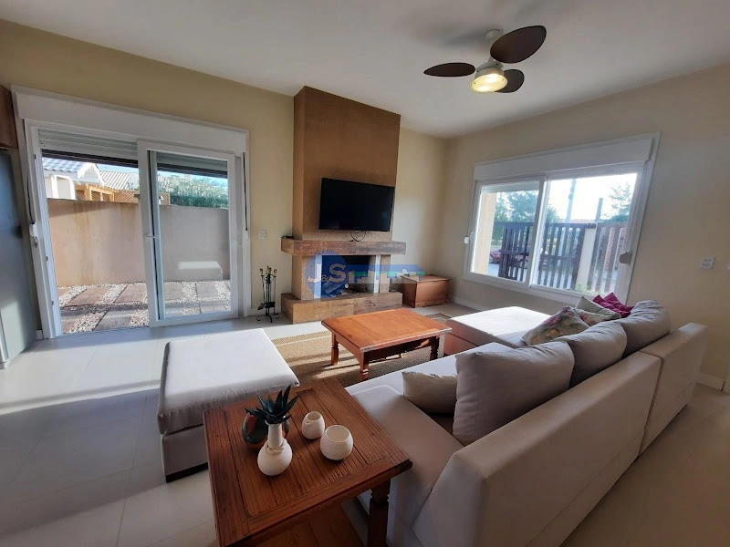 EXCELENTE CASA DE PRAIA PRÓXIMA AO MAR: 18ª foto da galeria de imagens do imóvel