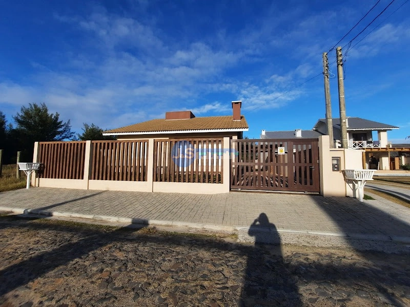 EXCELENTE CASA DE PRAIA PRÓXIMA AO MAR: 5ª foto da galeria de imagens do imóvel