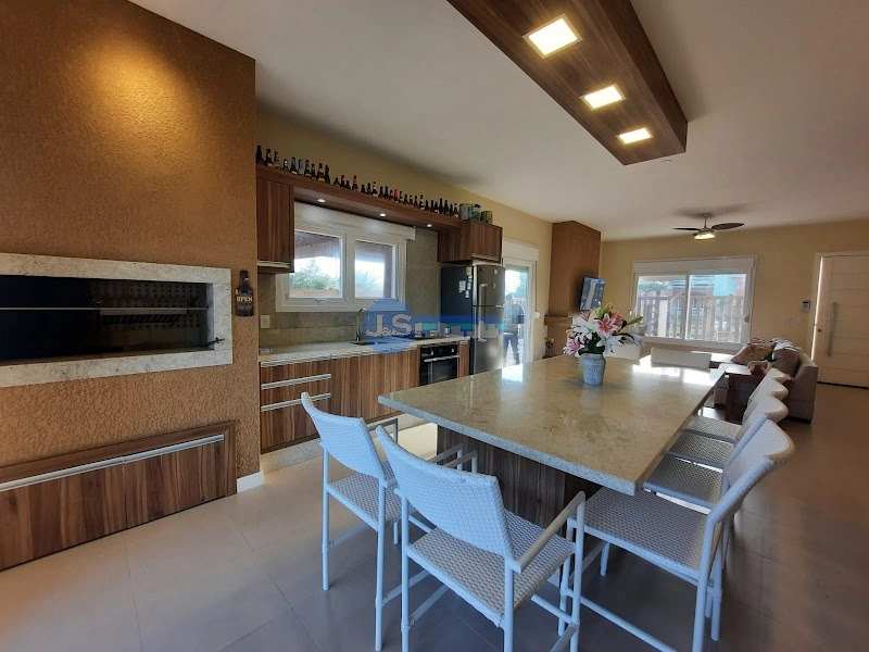 EXCELENTE CASA DE PRAIA PRÓXIMA AO MAR: 17ª foto da galeria de imagens do imóvel