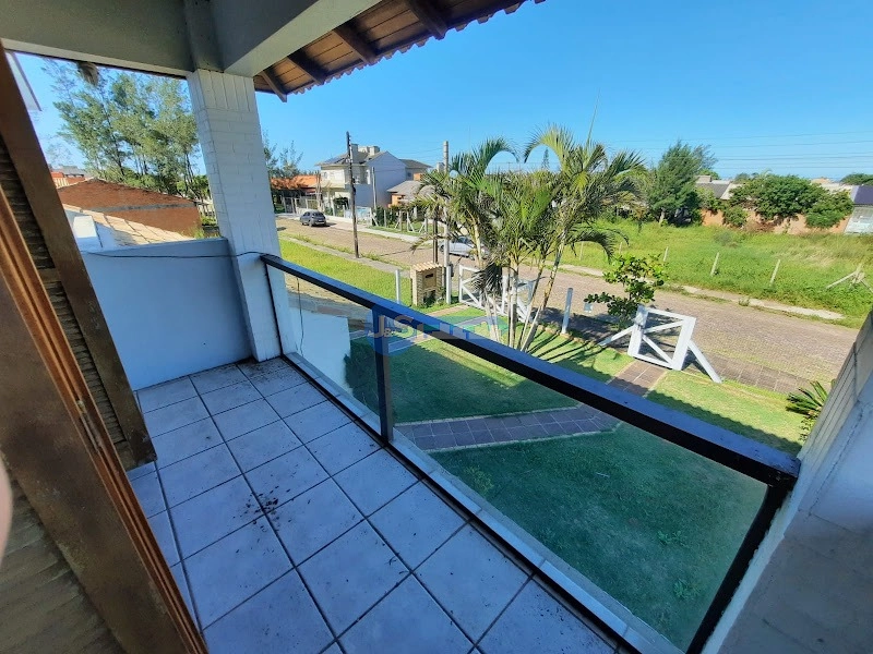 EXCELENTE CASA PRÓXIMA AO MAR: 19ª foto da galeria de imagens do imóvel