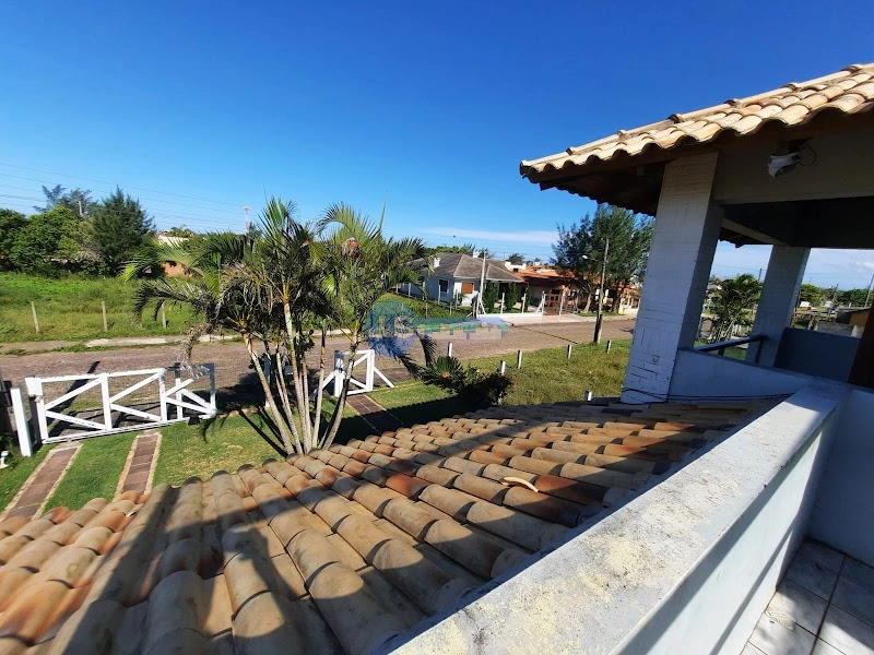 EXCELENTE CASA PRÓXIMA AO MAR: 21ª foto da galeria de imagens do imóvel