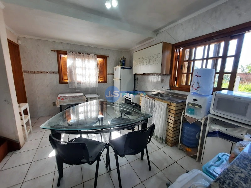 EXCELENTE CASA PRÓXIMA AO MAR: 12ª foto da galeria de imagens do imóvel