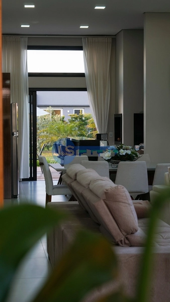 EXCELENTE CASA EM CONDOMÍNIO FECHADO: 42ª foto da galeria de imagens do imóvel