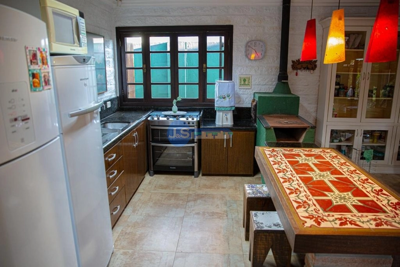 EXCELENTE CASA PERTO DO MAR: 59ª foto da galeria de imagens do imóvel
