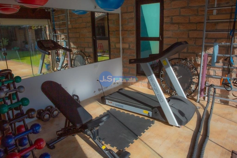 EXCELENTE CASA PERTO DO MAR: 52ª foto da galeria de imagens do imóvel