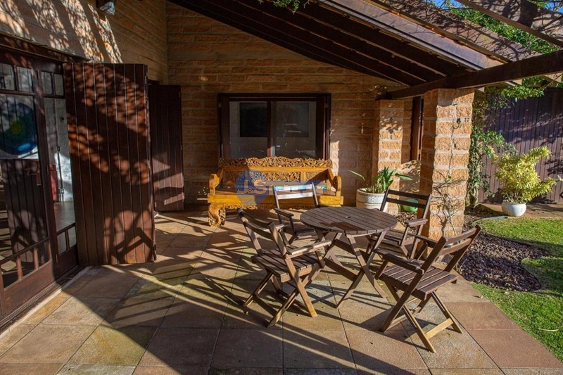 EXCELENTE CASA PERTO DO MAR: 5ª foto da galeria de imagens do imóvel