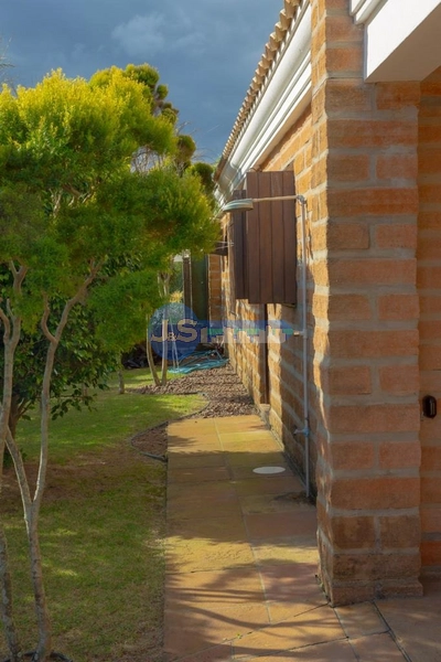 EXCELENTE CASA PERTO DO MAR: 25ª foto da galeria de imagens do imóvel