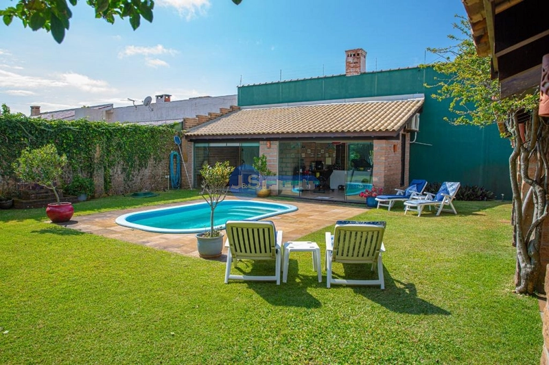 EXCELENTE CASA PERTO DO MAR: 22ª foto da galeria de imagens do imóvel