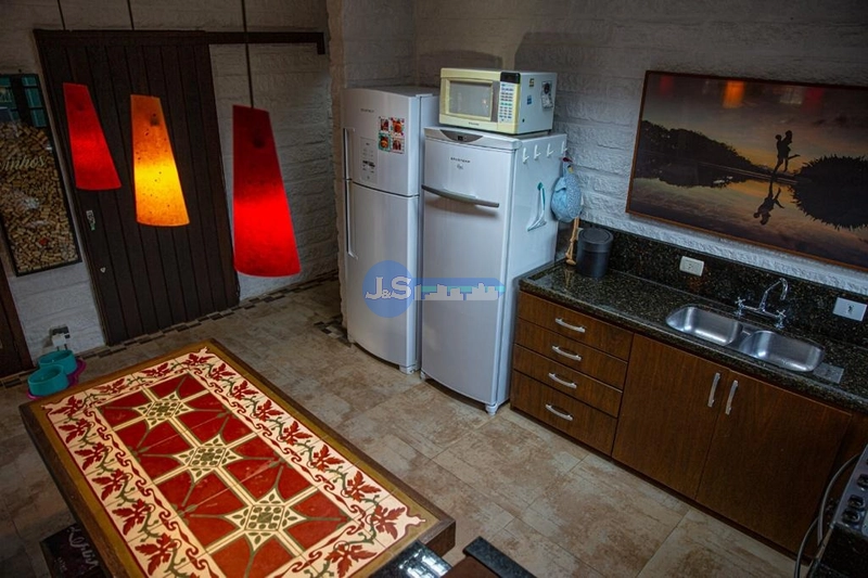 EXCELENTE CASA PERTO DO MAR: 55ª foto da galeria de imagens do imóvel