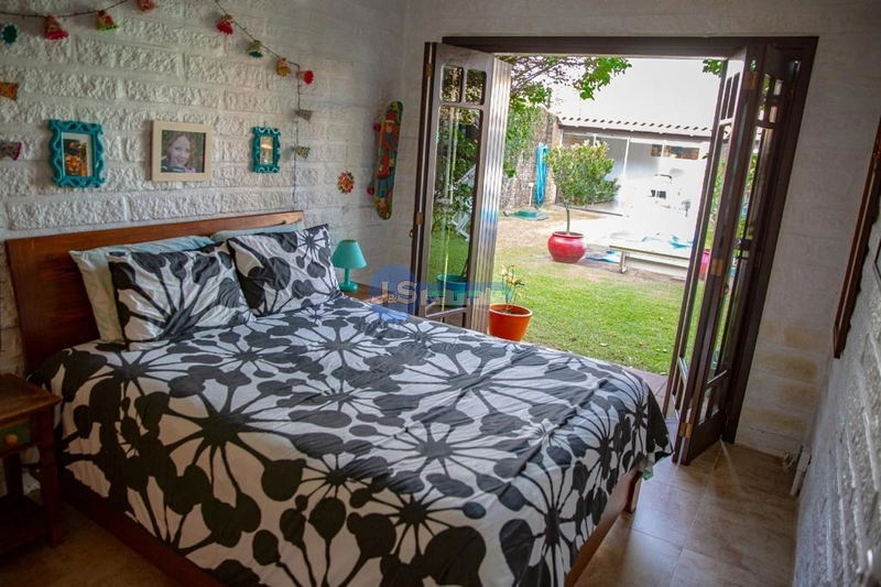 EXCELENTE CASA PERTO DO MAR: 42ª foto da galeria de imagens do imóvel