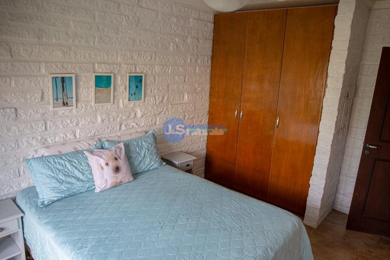 EXCELENTE CASA PERTO DO MAR: 43ª foto da galeria de imagens do imóvel