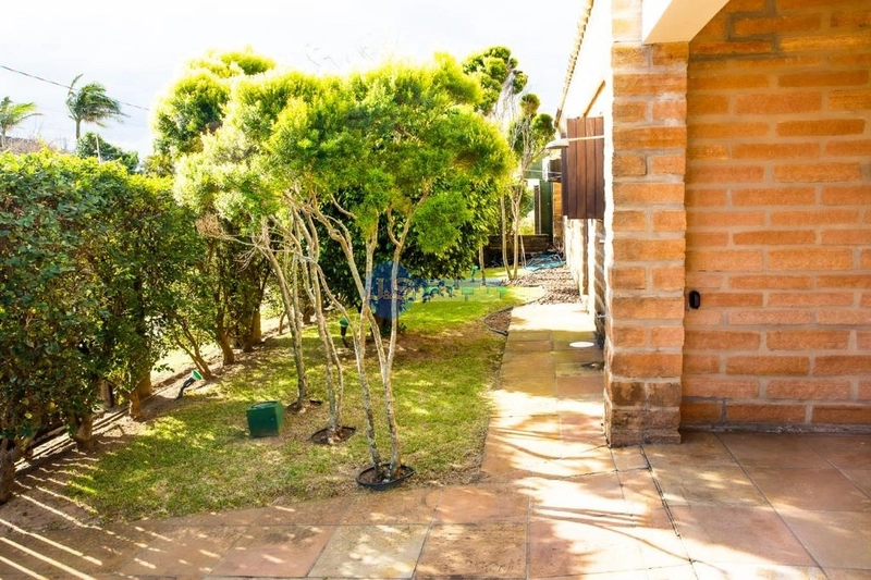 EXCELENTE CASA PERTO DO MAR: 27ª foto da galeria de imagens do imóvel