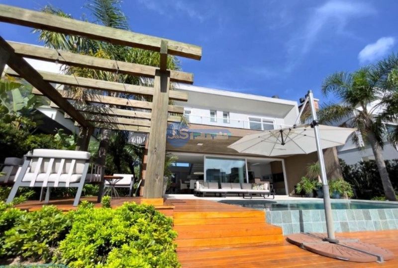 EXCELENTE SOBRADO EM CONDOMINIO FECHADO: 2ª foto da galeria de imagens do imóvel