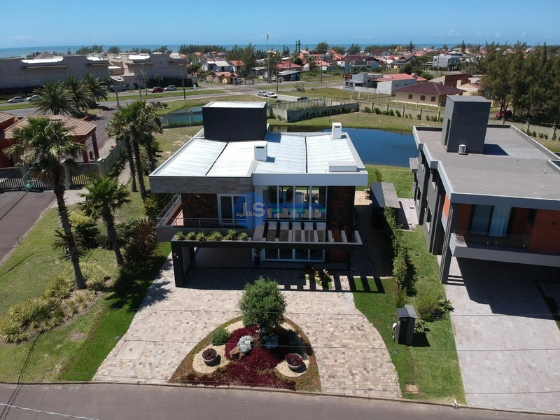 EXCELENTE CASA EM CONDOMÍNIO FECHADO: 4ª foto da galeria de imagens do imóvel