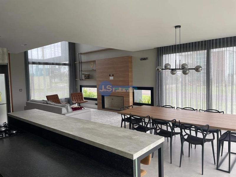 EXCELENTE CASA EM CONDOMÍNIO FECHADO: 10ª foto da galeria de imagens do imóvel