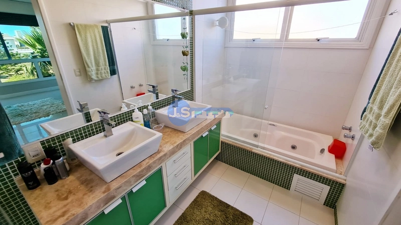 EXCELENTE CASA EM CONDOMÍNIO FECHADO: 4ª foto da galeria de imagens do imóvel