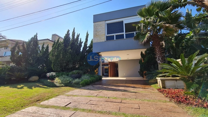 EXCELENTE CASA EM CONDOMÍNIO FECHADO: 1ª foto da galeria de imagens do imóvel