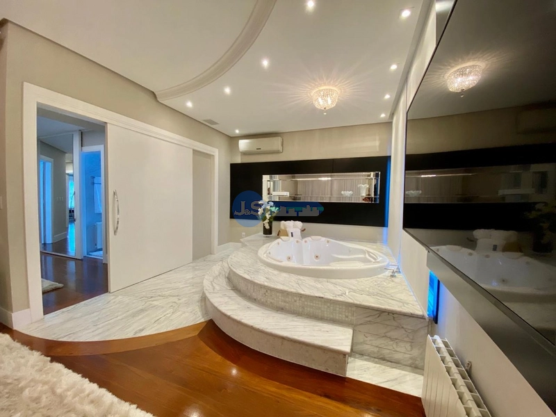 EXCELENTE CASA EM CONDOMÍNIO FECHADO: 2ª foto da galeria de imagens do imóvel