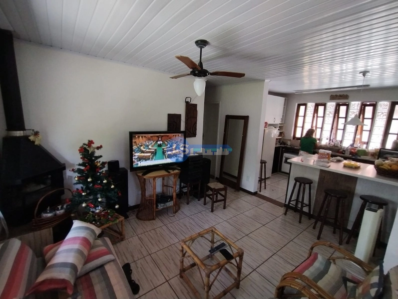 CASA EM ATLÂNTIDA SUL: 10ª foto da galeria de imagens do imóvel