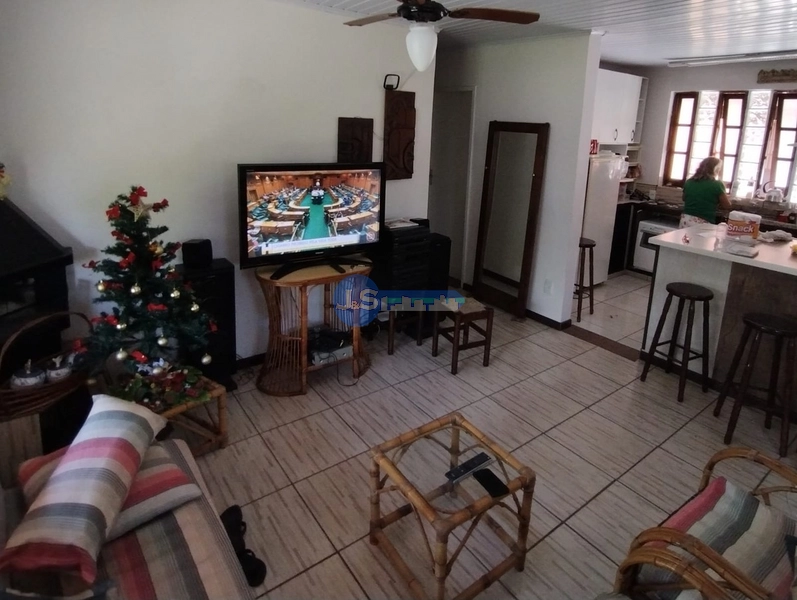 CASA EM ATLÂNTIDA SUL: 31ª foto da galeria de imagens do imóvel