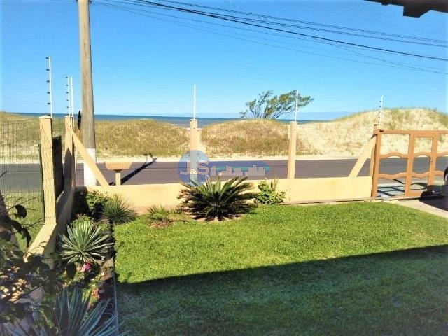 CASA EM ATLÂNTIDA SUL: 8ª foto da galeria de imagens do imóvel
