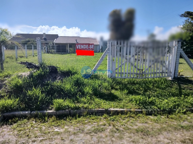 Terreno em Atlântida Sul: 7ª foto da galeria de imagens do imóvel