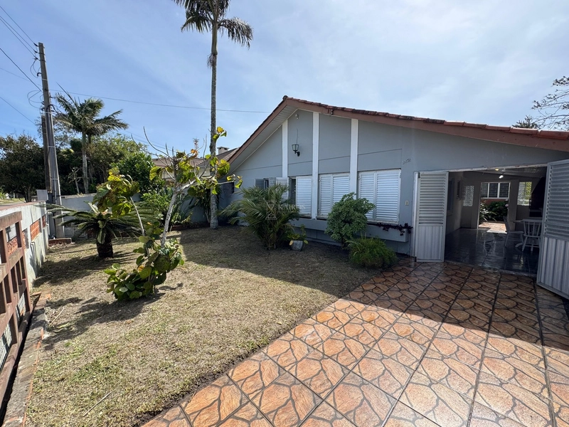 CASA DE PRAIA: 1ª foto da galeria de imagens do imóvel