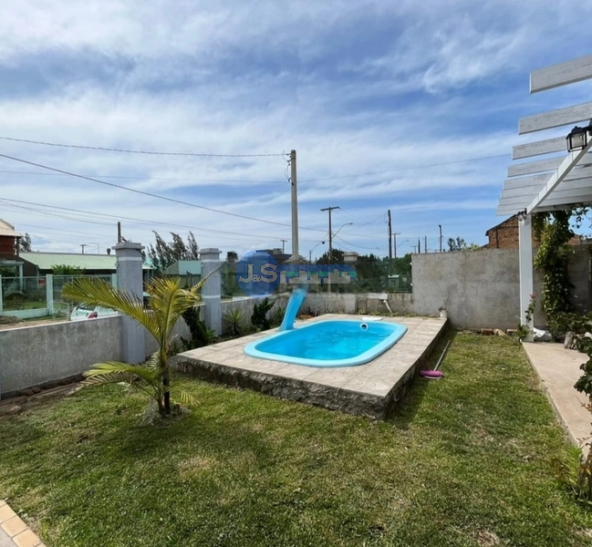 Casa de Praia em Atlântida Sul: 3ª foto da galeria de imagens do imóvel