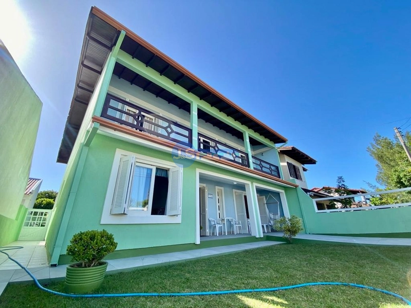 CASA DE PRAIA PRÓXIMA AO MAR: 3ª foto da galeria de imagens do imóvel