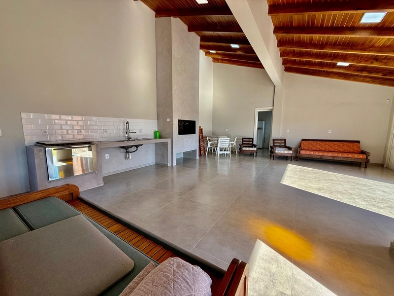 Casa em Rainha do Mar: 10ª foto da galeria de imagens do imóvel
