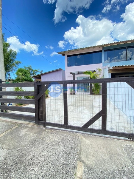 Dúplex em Xangri-lá: 1ª foto da galeria de imagens do imóvel