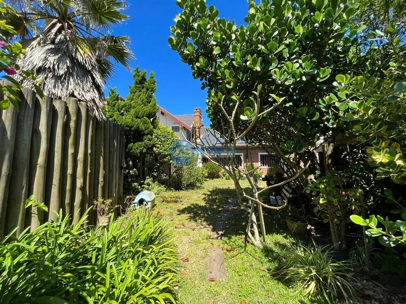 Casa em Atlântida Sul: 26ª foto da galeria de imagens do imóvel