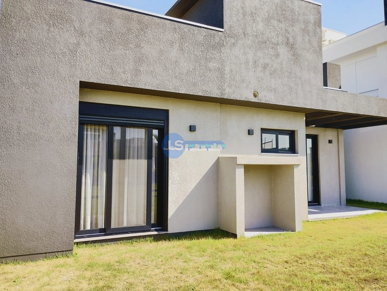 Casa em Condomínio Riviera: 2ª foto da galeria de imagens do imóvel