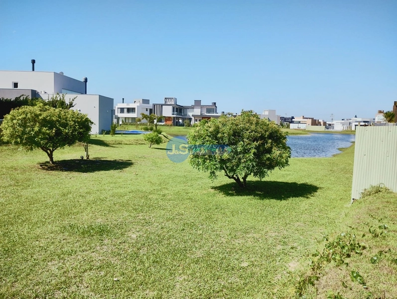 Casa em Condomínio Riviera: 7ª foto da galeria de imagens do imóvel