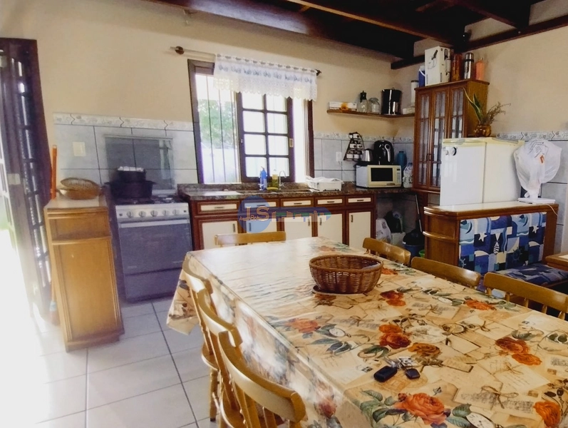 Casa em Atlântida Sul: 28ª foto da galeria de imagens do imóvel