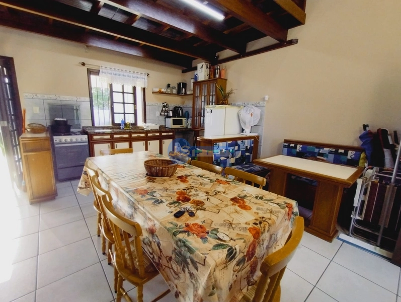 Casa em Atlântida Sul: 18ª foto da galeria de imagens do imóvel