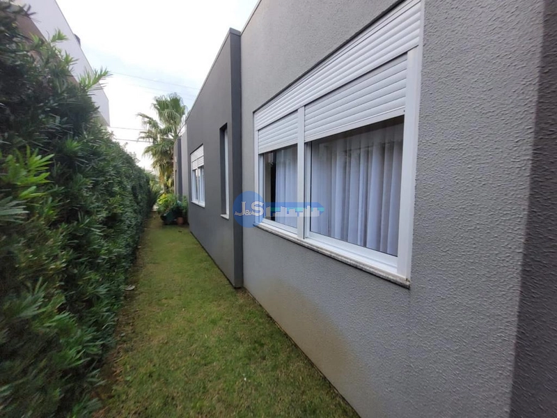 EXCELENTE CASA EM CONDOMINIO: 2ª foto da galeria de imagens do imóvel