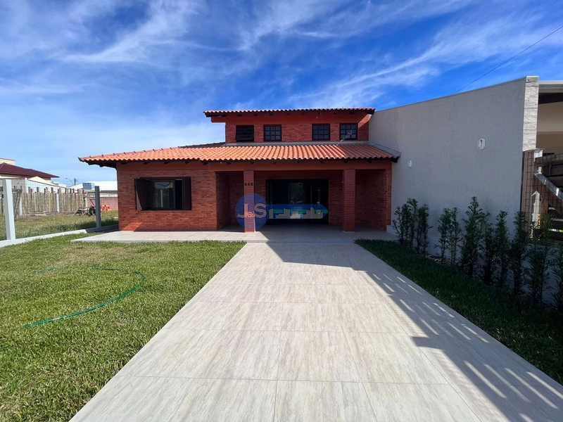 EXCELENTE CASA DE PRAIA: 1ª foto da galeria de imagens do imóvel