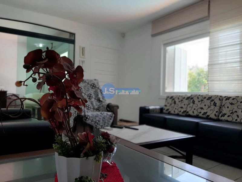 Excelente casa na Noiva do Mar: 2ª foto da galeria de imagens do imóvel
