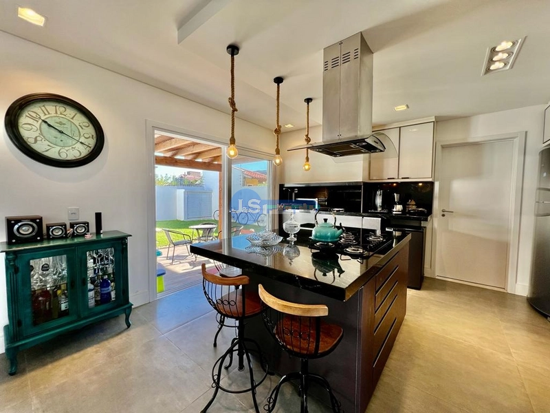 Excelente casa em Atlântida Sul: 9ª foto da galeria de imagens do imóvel