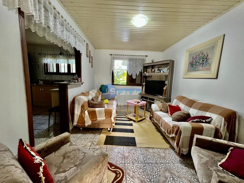 Casa em Atlântida Sul: 5ª foto da galeria de imagens do imóvel