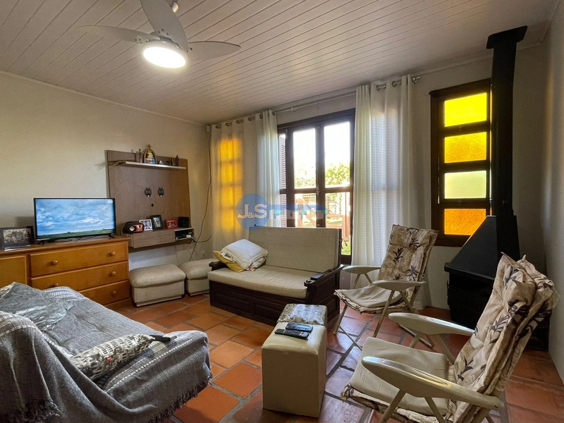 Casa em Atlântida Sul: 16ª foto da galeria de imagens do imóvel