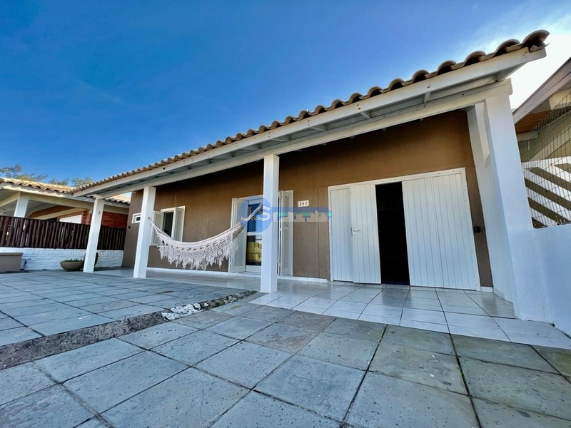 Excelente casa na Beira Mar: 2ª foto da galeria de imagens do imóvel