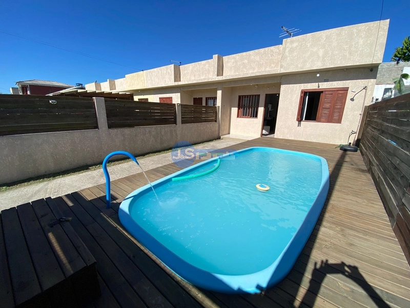 Casa em Tramandaí: 1ª foto da galeria de imagens do imóvel