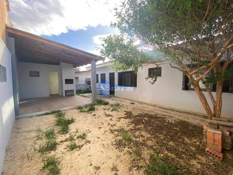 Casa em Tramandaí: 14ª foto da galeria de imagens do imóvel