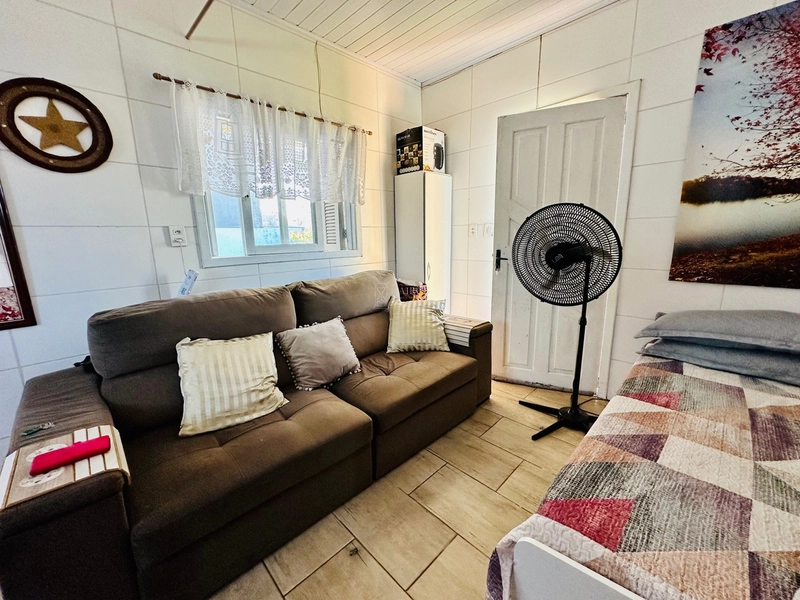 Casa em Atlântida Sul: 15ª foto da galeria de imagens do imóvel