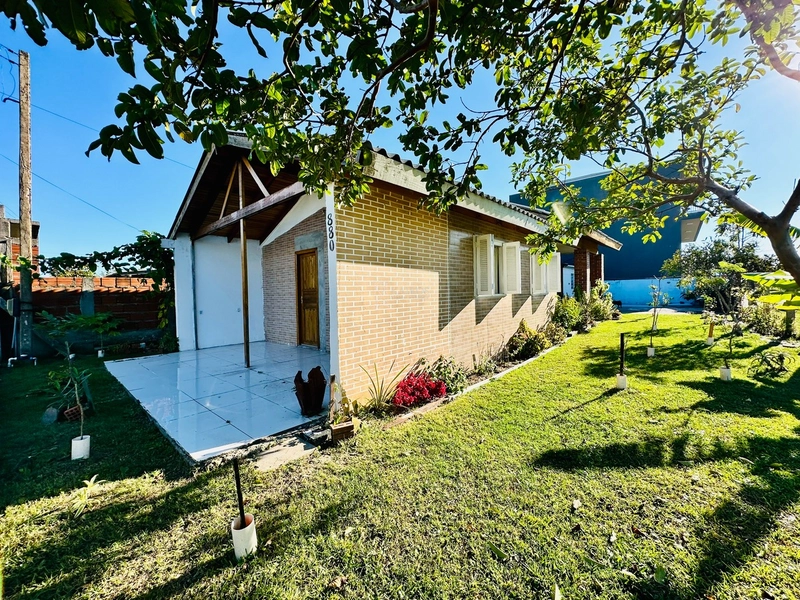 Casa em Atlântida Sul: 28ª foto da galeria de imagens do imóvel